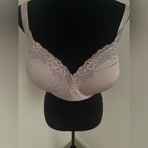 Playtex® Secrets Shapes & Supports Balconette Full Figure Underwire Bra 4823